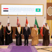 Países del Golfo hablan con la ONU para usar la fuerza contra Irán