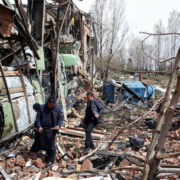 Irán denuncia ataques contra 30 universidades