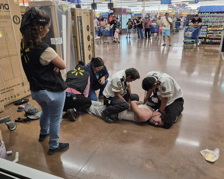 Someten con violencia a presunto ladrón en Ciudad del Carmen