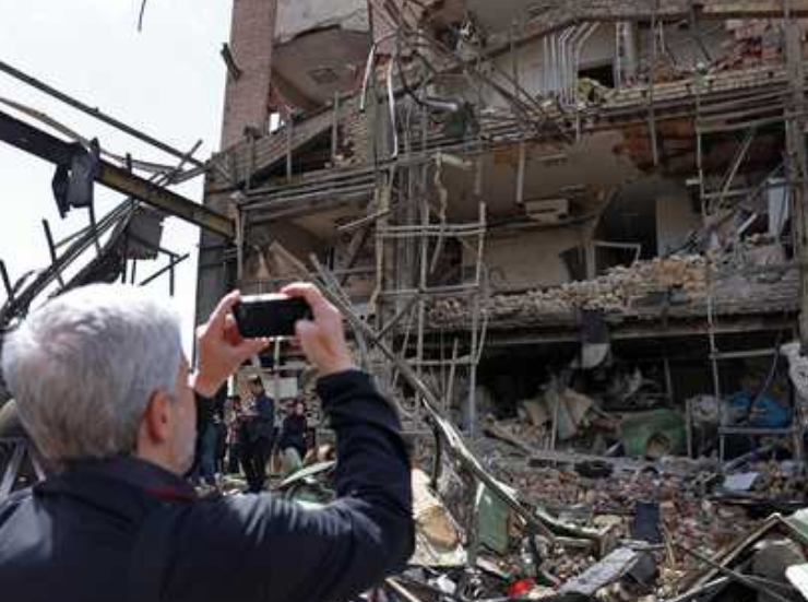 EEUU ataca central nuclear e Irán responde atacando una planta petroquímica