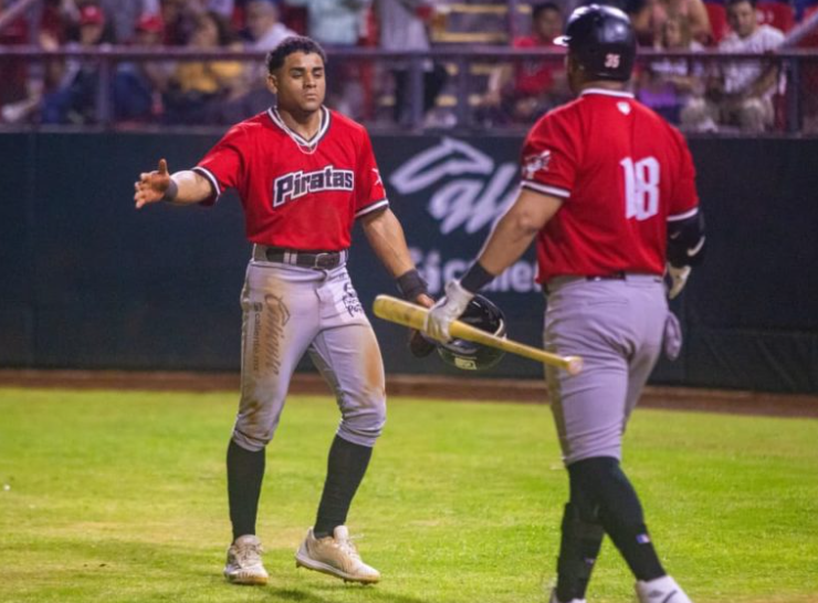 Piratas de Campeche desvelan su arsenal impactante