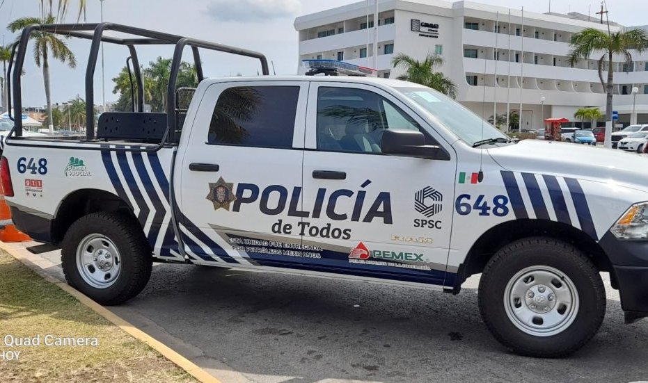 Pleito termina en choque impactante en Campeche