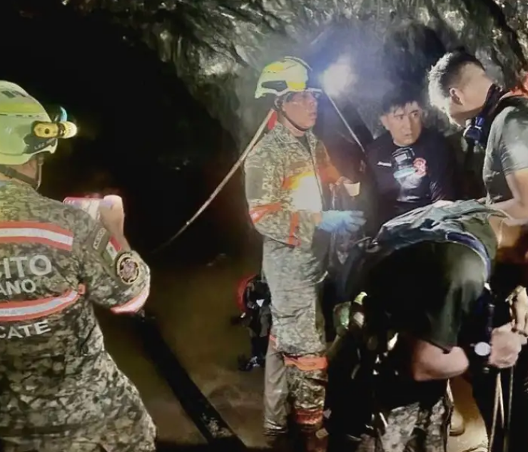 Rescatan con vida a segundo minero atrapado