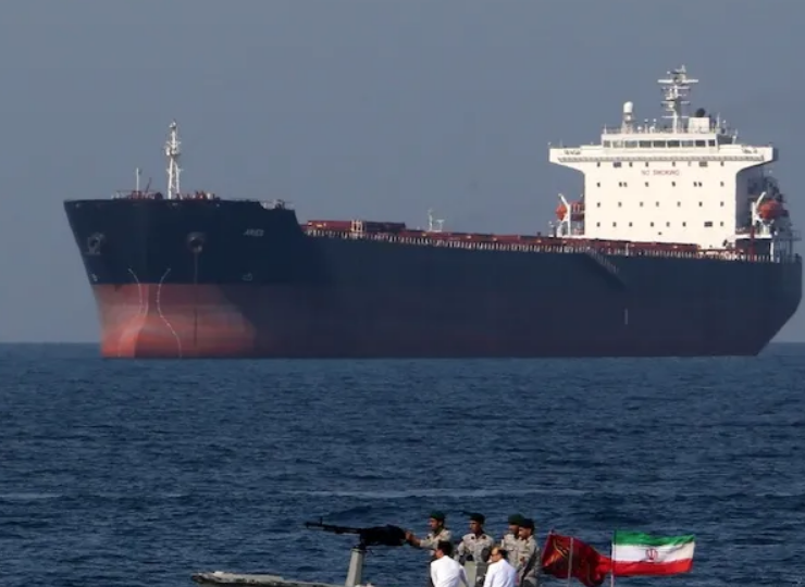 El retorno del tráfico por el estrecho de Ormuz