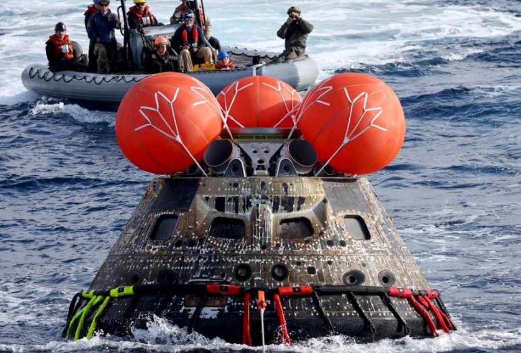 NASA y ejército EEUU se alistan para amerizaje del Artemis II