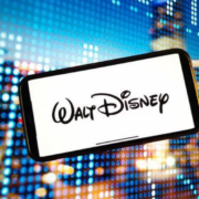 Se cree que Disney despedirá a 1000 empleados