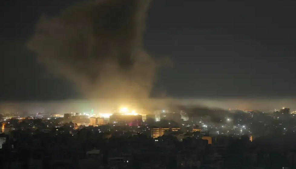 Israel afirma que no discutirá alto el fuego con Hezbolá y que prefiere "otras" acciones