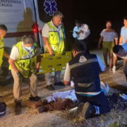 Un adulto mayor sufre aparatoso accidente en Calkiní por culpa de un motociclista