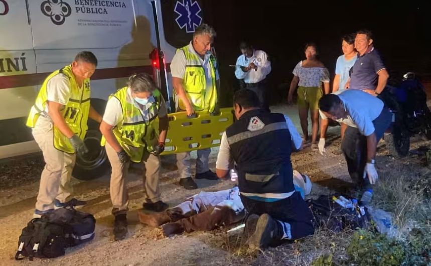 Un adulto mayor sufre aparatoso accidente en Calkiní por culpa de un motociclista