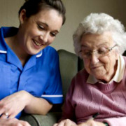 Secretaría de Inclusión busca cuidadoras para brindarles apoyos y capacitaciones