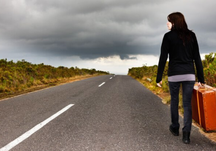 Joven pide apoyo para volver a casa urgente