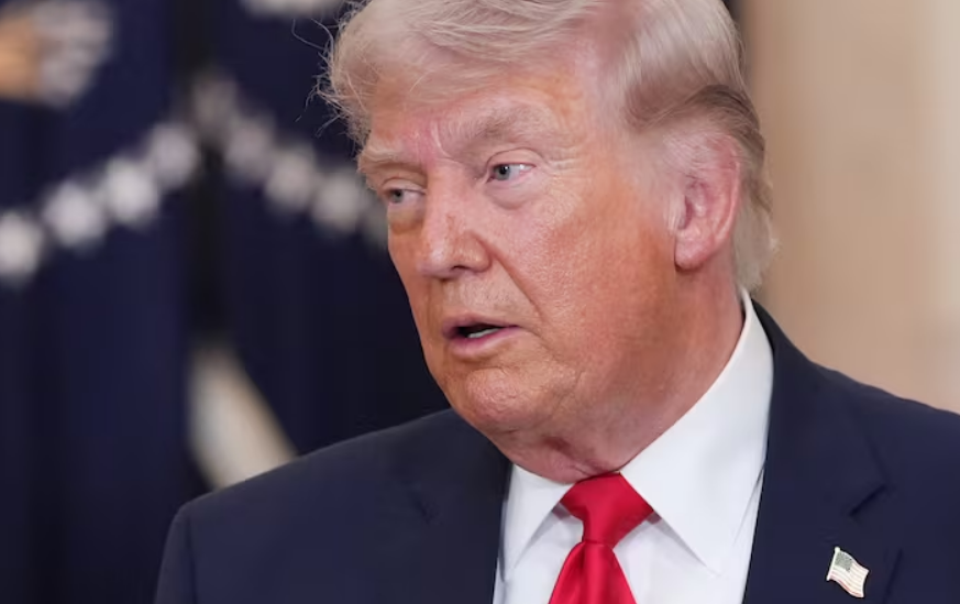 Trump elimina una polémica publicación de su red social