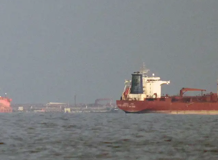 El bloqueo en Ormuz desafía a China