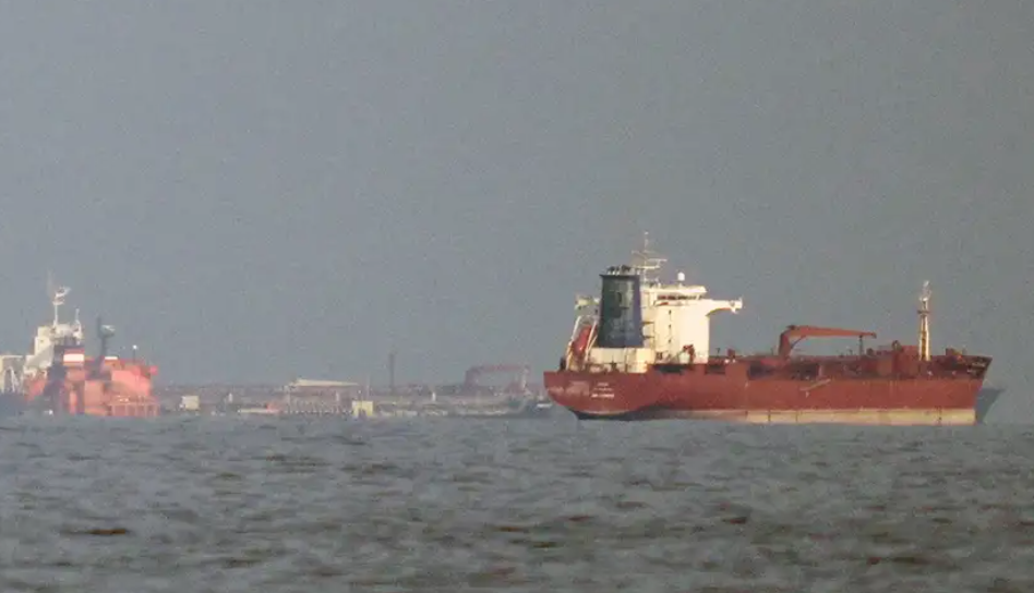 El bloqueo en Ormuz desafía a China