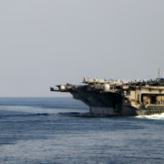 EEUU envía fuerzas anfibias al estrecho de Ormuz