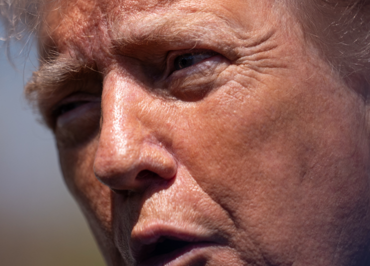 Congresistas piden remover a Trump bajo la Enmienda 25