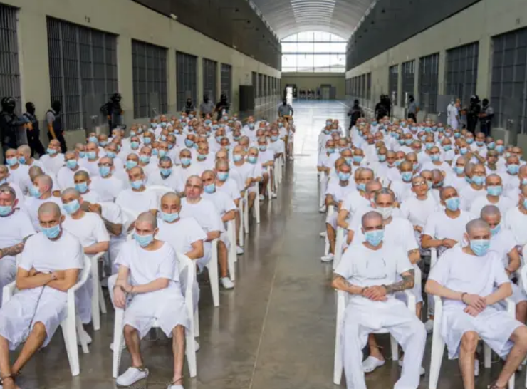 El megajuicio contra centenares de supuestos pandilleros arranca en El Salvador