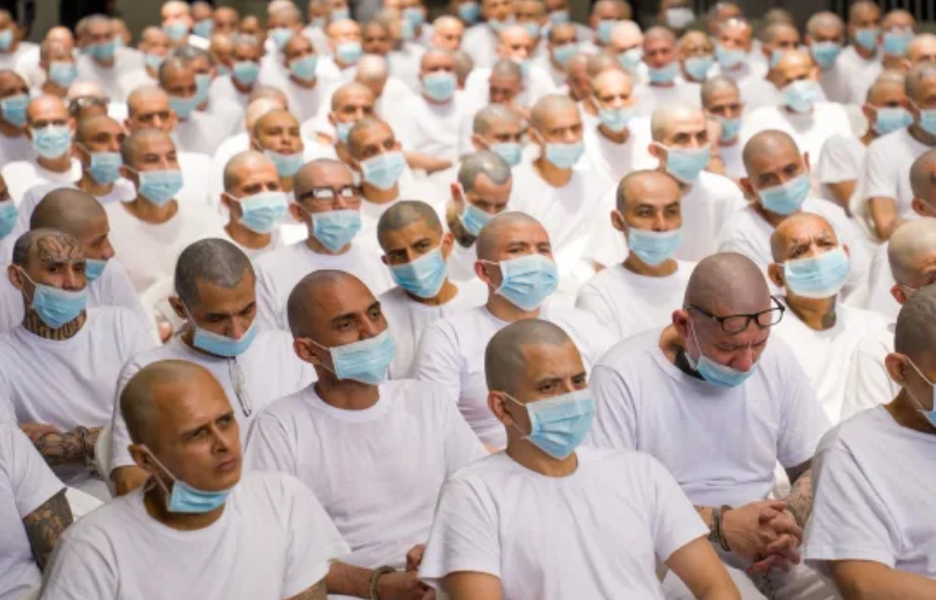 Impacto internacional del megajuicio contra centenares de supuestos pandilleros