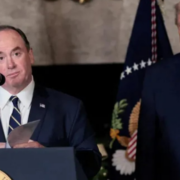 Nueva baja en el equipo de Trump, esta vez de la Secretaría de la Marina