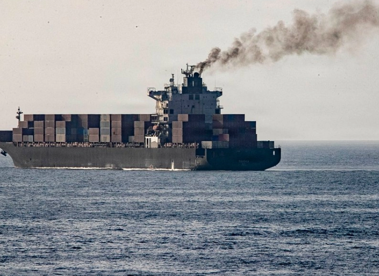 China habla de su barco incautado por EEUU y dice que no era para Irán