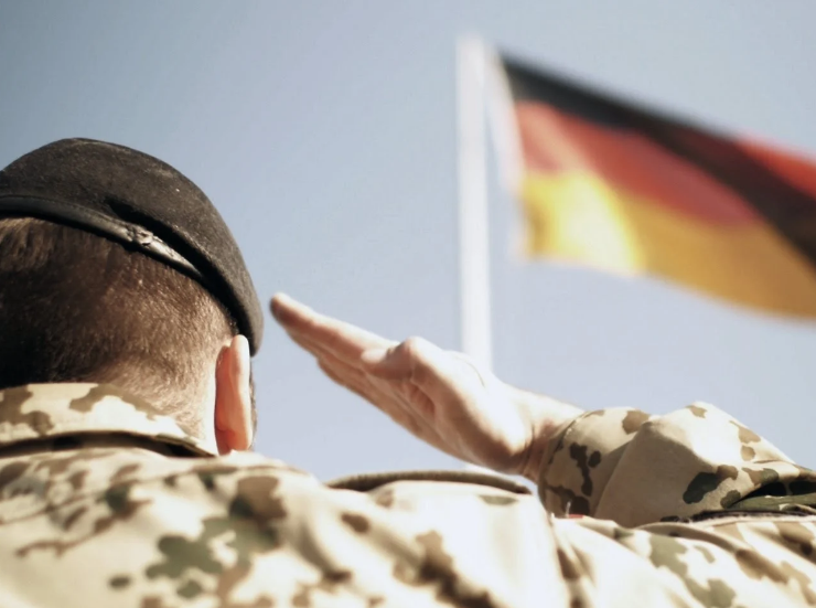 Alemania presenta estrategia militar para hacer frente a Rusia