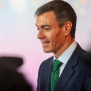 EEUU le manda un correo a España y Pedro Sánchez responde