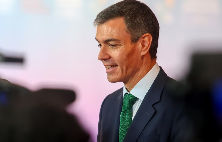 EEUU le manda un correo a España y Pedro Sánchez responde