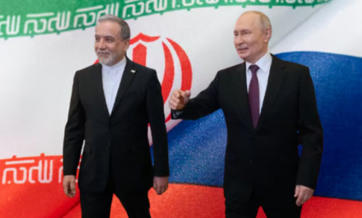 Putin promete apoyo a Irán durante reunión en San Petersburgo