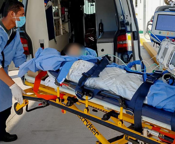 IMSS traslada a menores quemados a Texas en impresionante operativo