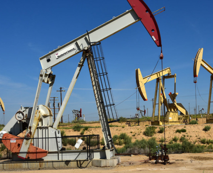 EAU dice adiós a la OPEP para producir su propio petróleo