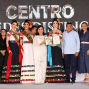Centro reconoce a embajadoras como Huéspedes Distinguidas