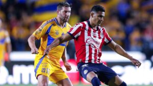Chivas y Tigres chocan en un duelo de alto voltaje en la Jornada 14 del Clausura 2026, donde ambos buscan imponer condiciones rumbo a la liguilla.