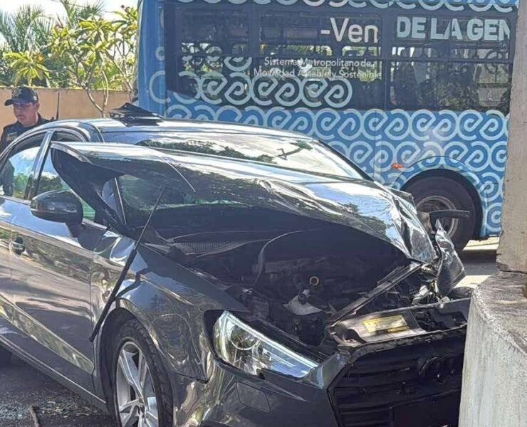 Choque con Va y Ven deja heridos en Itzimná