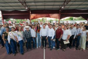 Gobernador Joaquín Díaz Mena entregó la rehabilitación de la posta ganadera, apoyos por sequía y un nuevo domo en este municipio del oriente 