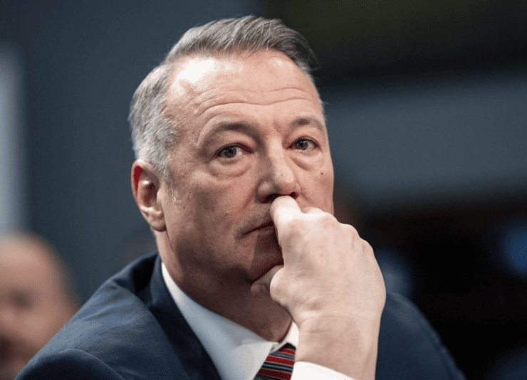 Director del ICE renuncia en medio de tensiones