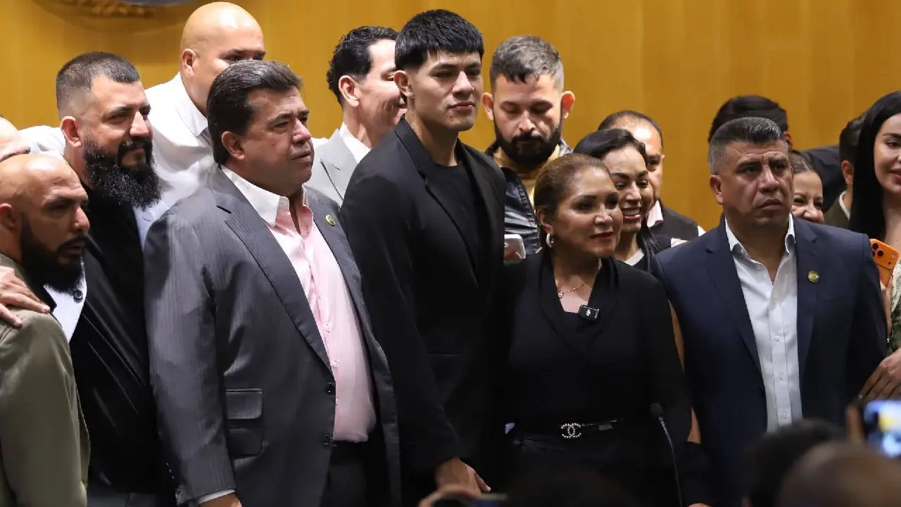 El Bogueto recibió reconocimiento en San Lázaro por su impacto social