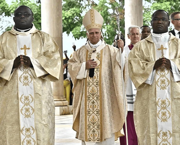 El Papa llama en Guinea Ecuatorial