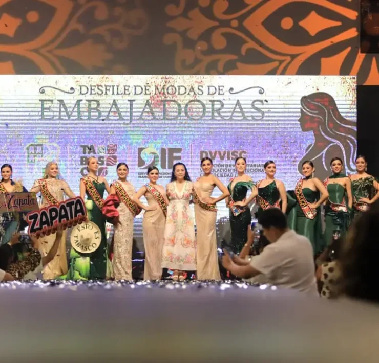 Elegancia en Pasarela de solidaridad brilla en la Preferia Tabasco 2026