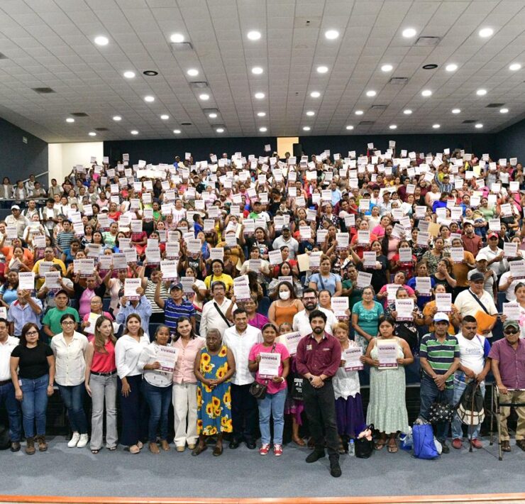 Entregan 485 certificados del programa Viviendas del Bienestar en Tabasco