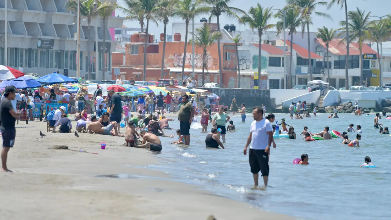 Gran afluencia hotelera en Veracruz impulsa el turismo en Semana Santa 2026