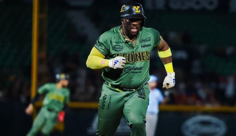 Yadir Drake deja en el terreno a Veracruz y Leones se llevan el triunfo en extra innings