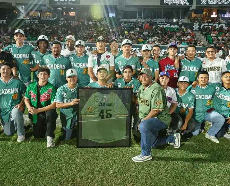 José Vargas entra a la historia Un cerrador dominante en la temporada 2006