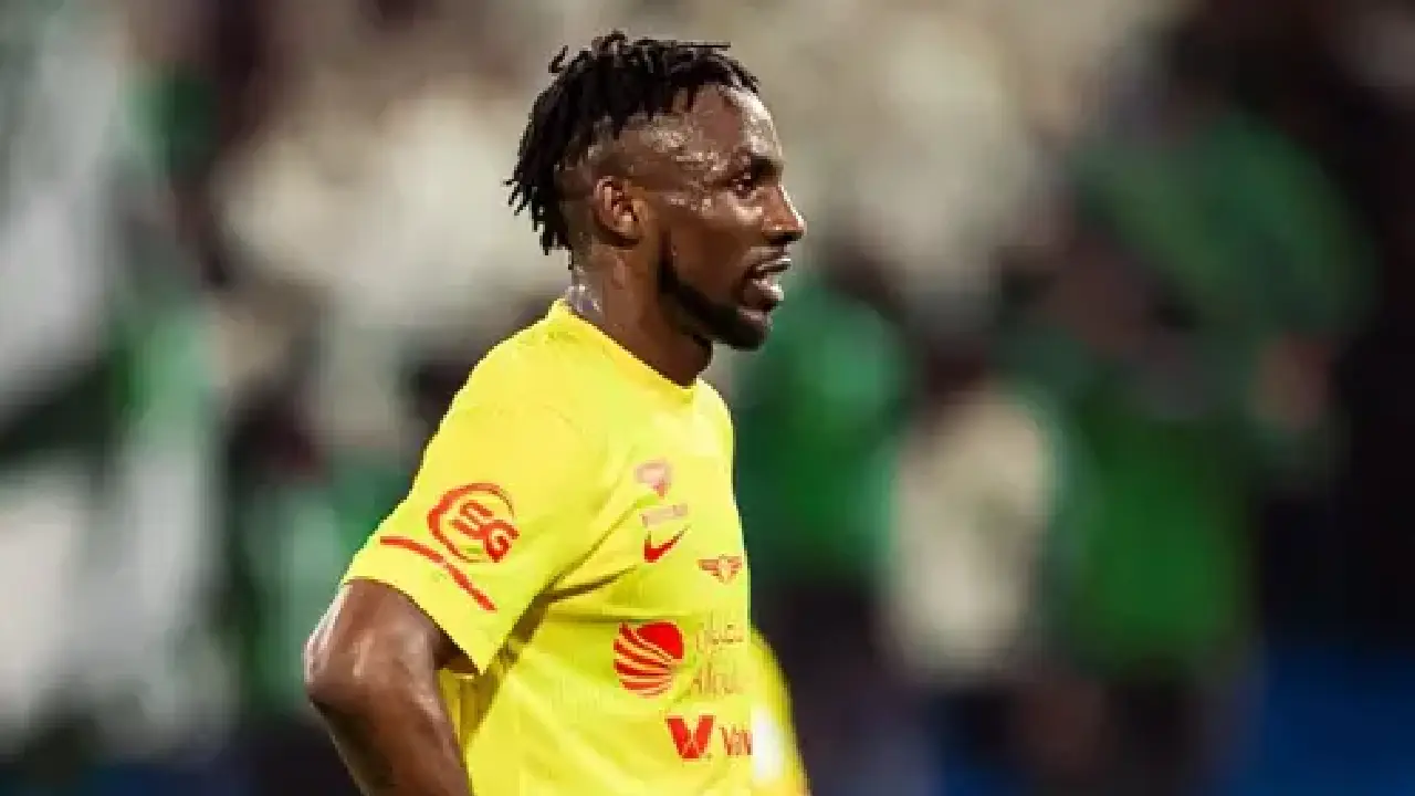 Julián Quiñones rompe la Liga Saudí y deja atrás a Cristiano Ronaldo