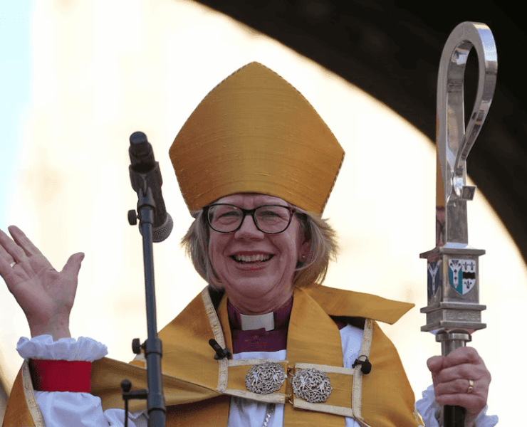 Líder de la Iglesia anglicana visita el Vaticano