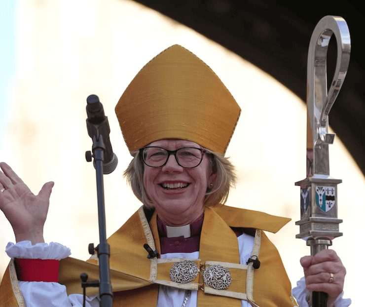Líder de la Iglesia anglicana visita el Vaticano