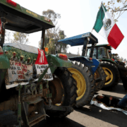 Paro nacional de transportistas y agricultores
