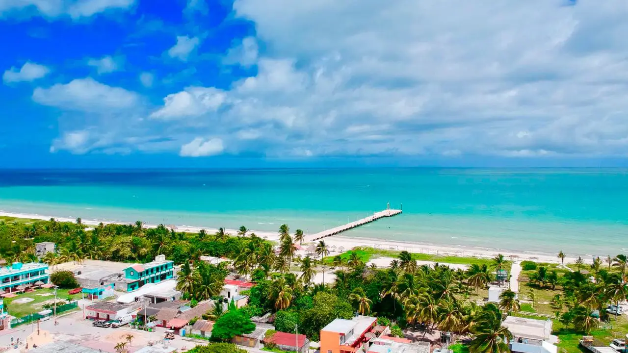 Pueblito de Yucatán con playa El Cuyo, el paraíso escondido que debes visitar