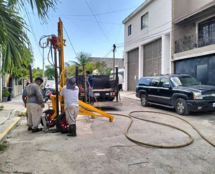 Refuerzan drenaje en Tulum ante lluvias para evitar encharcamientos graves