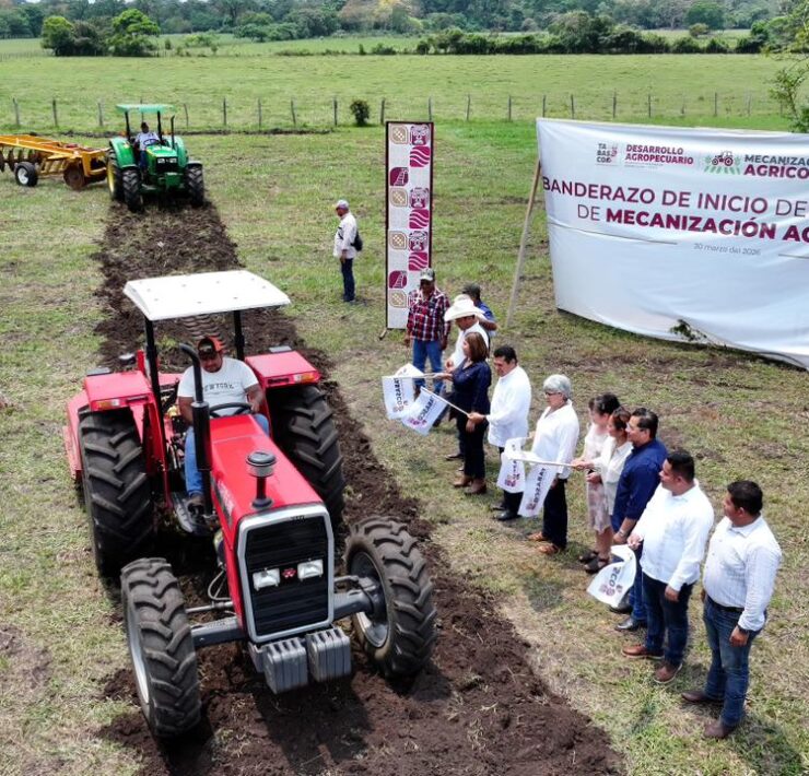 Se acabó poner el diésel para que el tractor are los cultivos