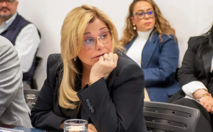 Senado cita a gobernadora de Chihuahua